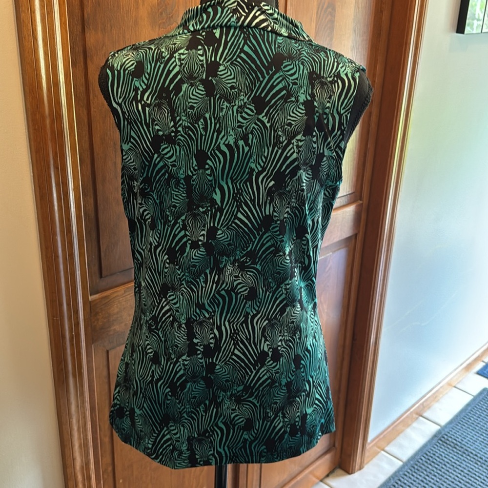 Worthington Green and Black Women's Sleeveless Top - Picture 5 of 9